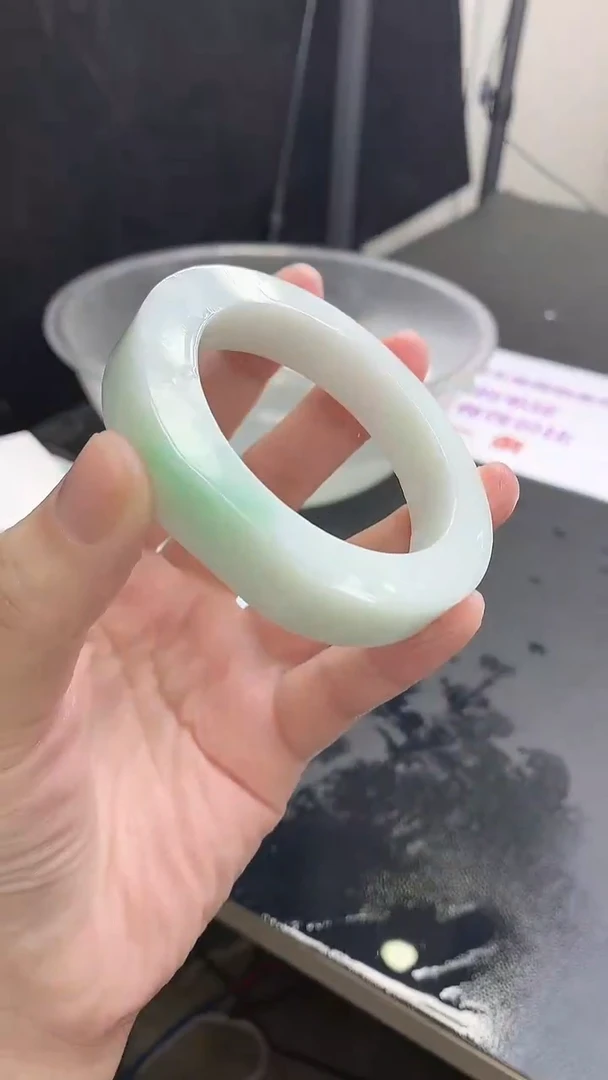 【闪购商品】定制翡翠手镯未镶嵌41 56-59正