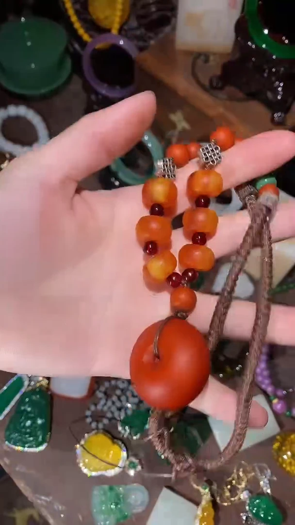 未镶嵌颈饰蜜蜡永玉阁精品专属摆件