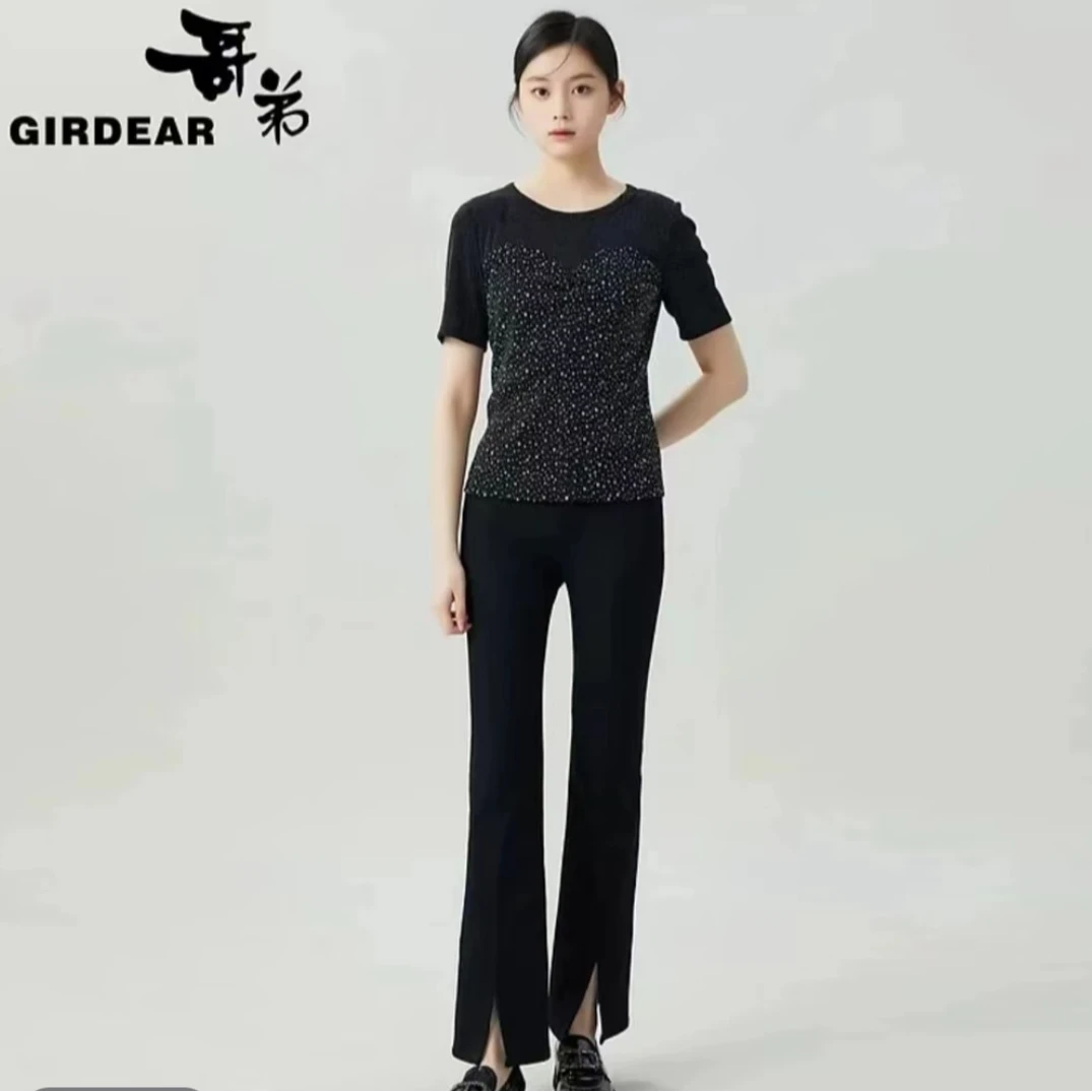 哥弟(GIRDEAR) 精致双拼面料设计感短袖套头衫 1300906