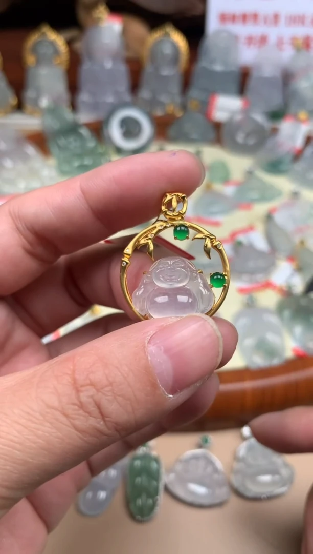 【闪购商品】翡翠颈饰18K金镶嵌佛公