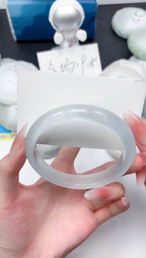 未镶嵌手镯石英质玉173-63