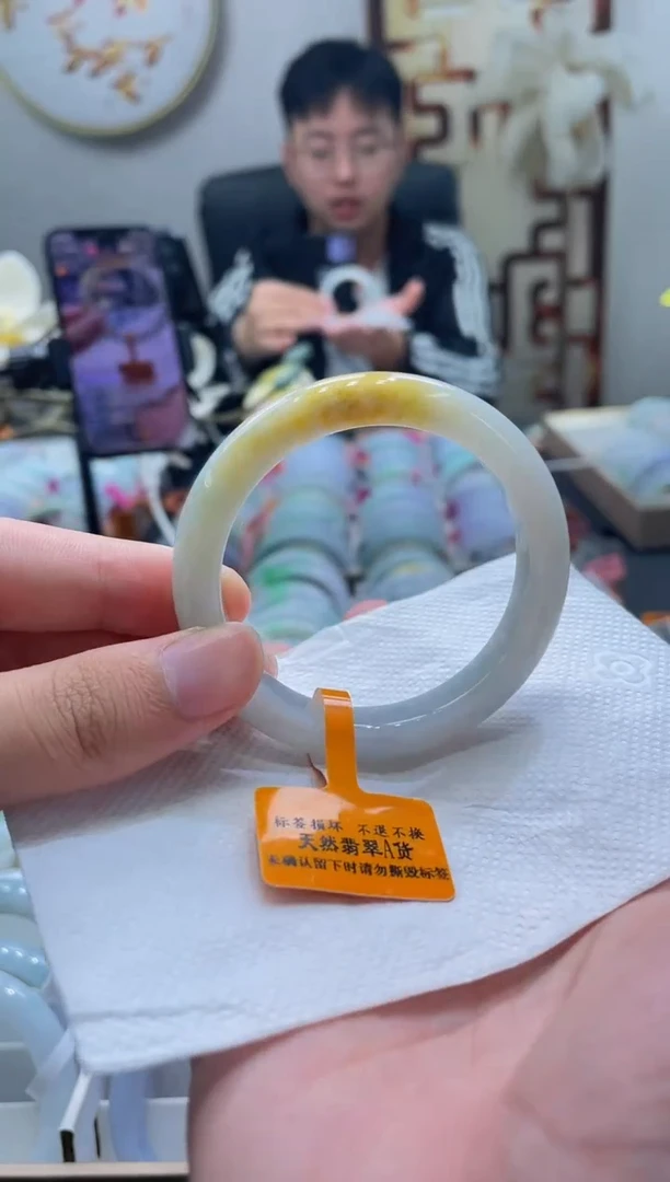 未镶嵌手镯翡翠015-23