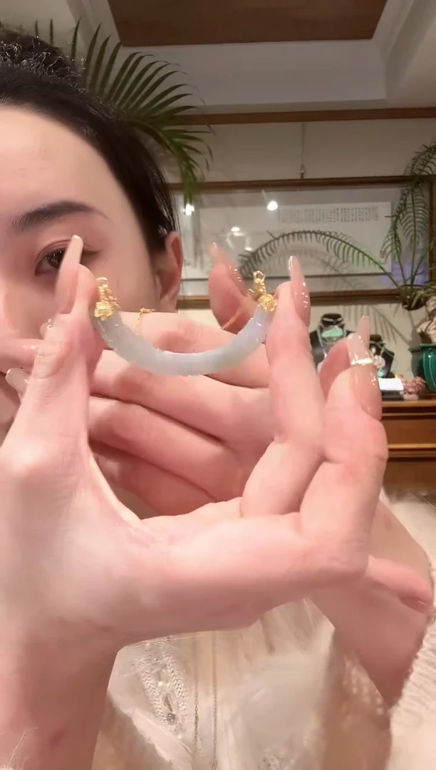 【闪购商品】翡翠颈饰未镶嵌国风