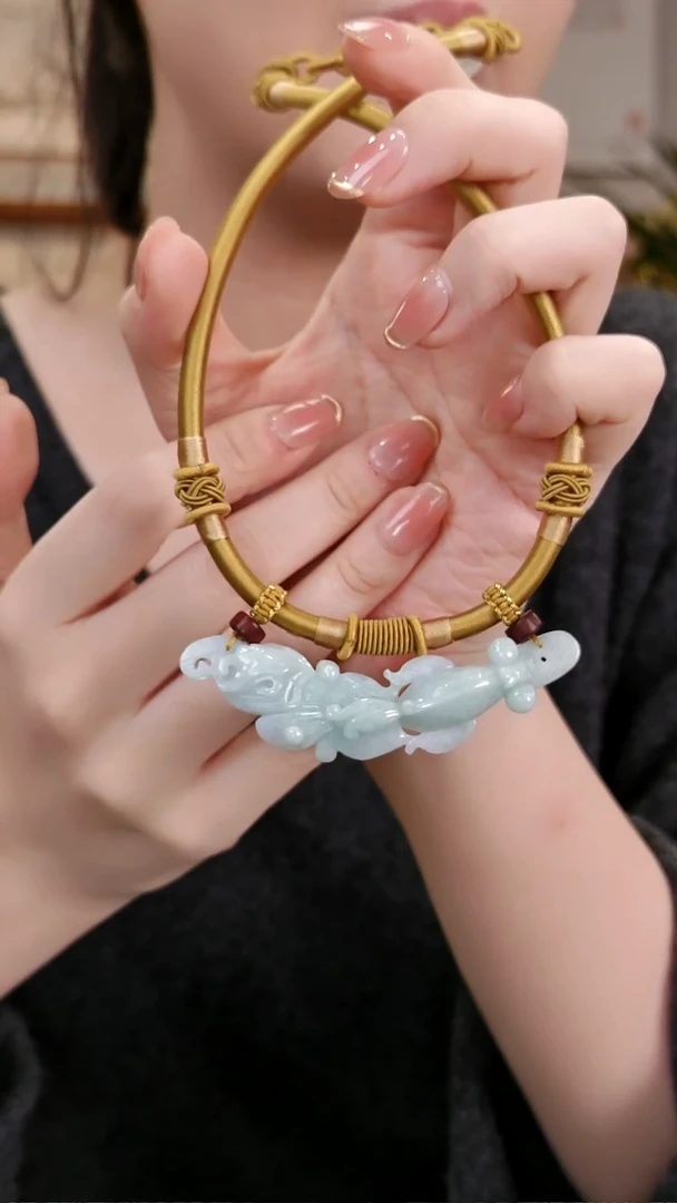 颈饰未镶嵌翡翠国风