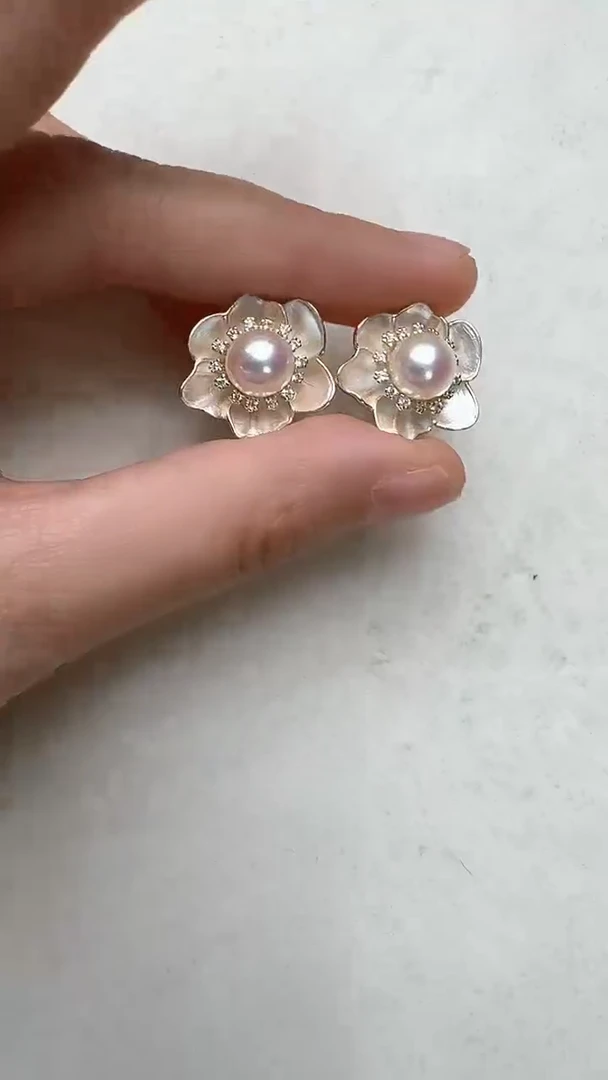 【闪购商品】淡水珍珠耳饰合金法浪花花金色