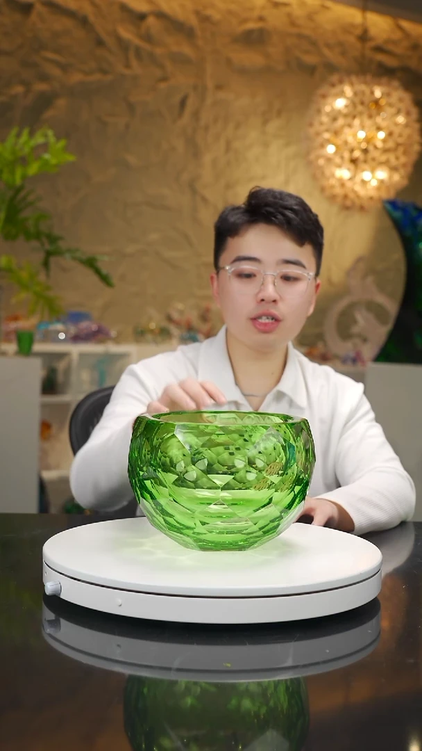 手工艺品琉璃祖母绿切面果碗
