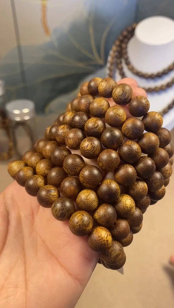 沉香沉香碎屑1.0乌身圆叶料子6克