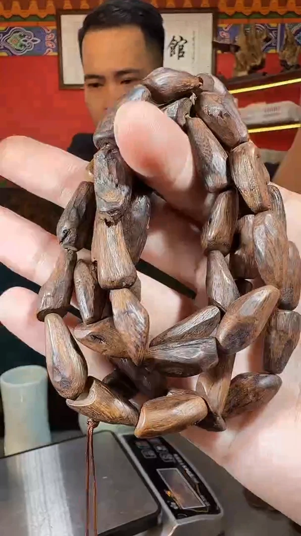 沉香手串31号达拉干熟结多样性发一