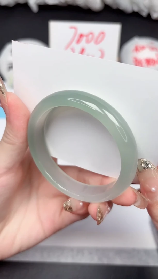 【闪购商品】石英质玉手镯未镶嵌67-51.8