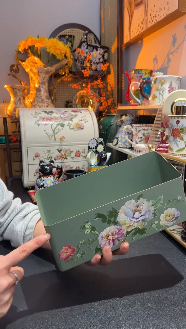 外贸陶瓷家居百货-磁吸收纳盒