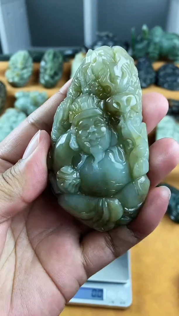 未镶嵌和田玉把件1