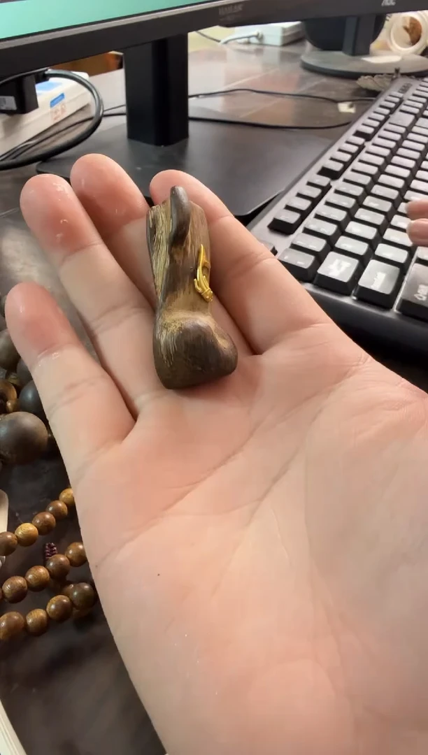 沉香吊坠芽庄多样性发一