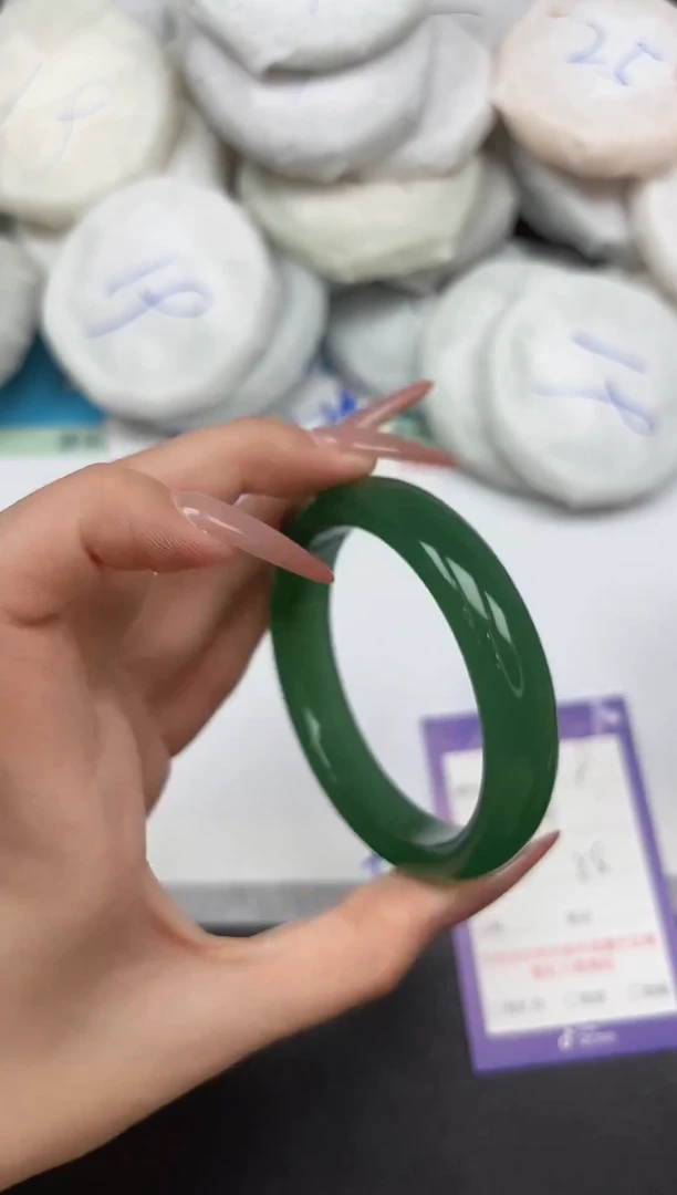 未镶嵌手镯石英质玉319-58