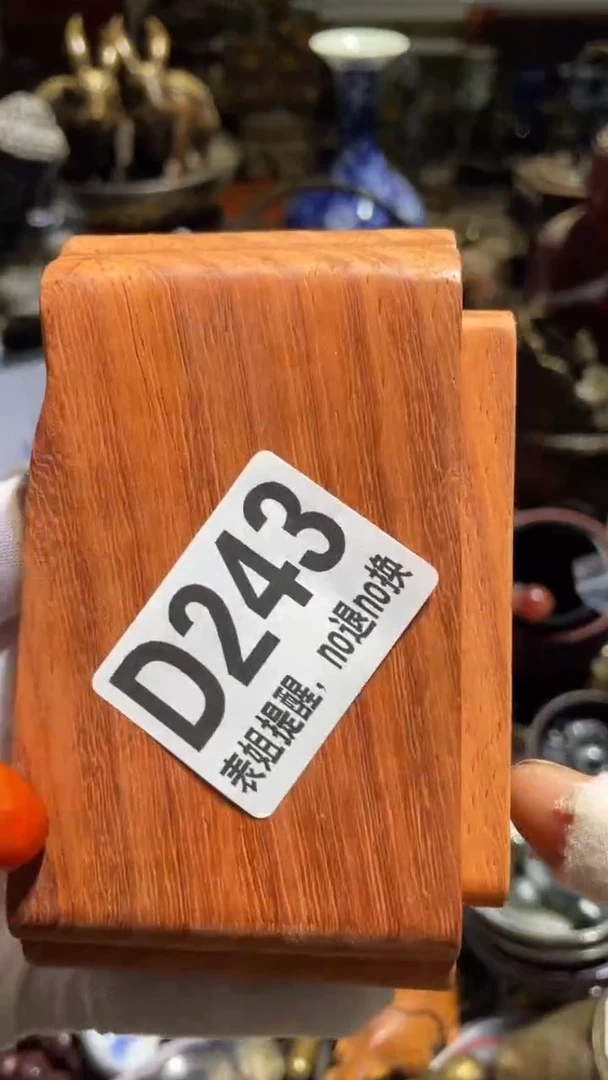 陶瓷明**性表姐直播所见所得
