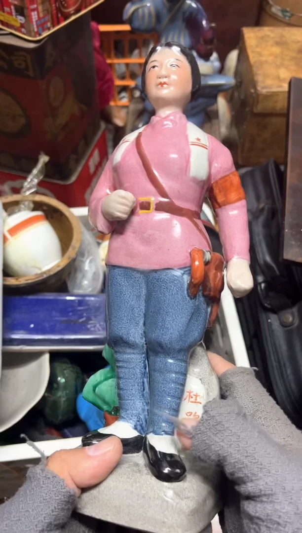 手工艺品琉璃幽****。摆件