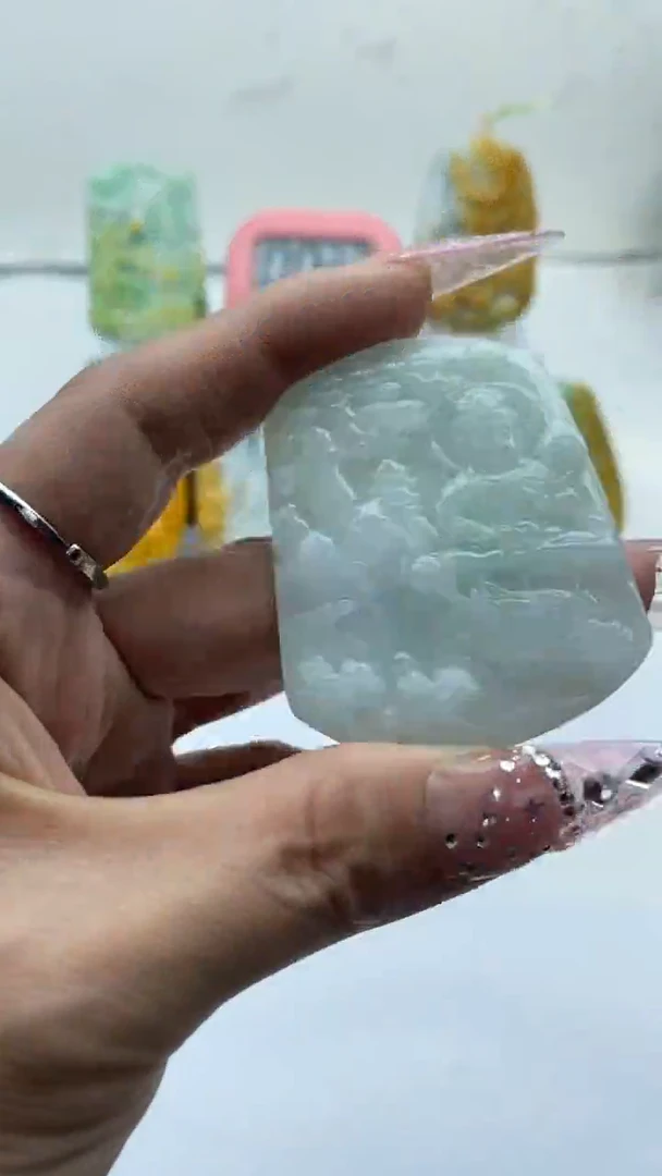 【闪购商品】翡翠颈饰未镶嵌挂件