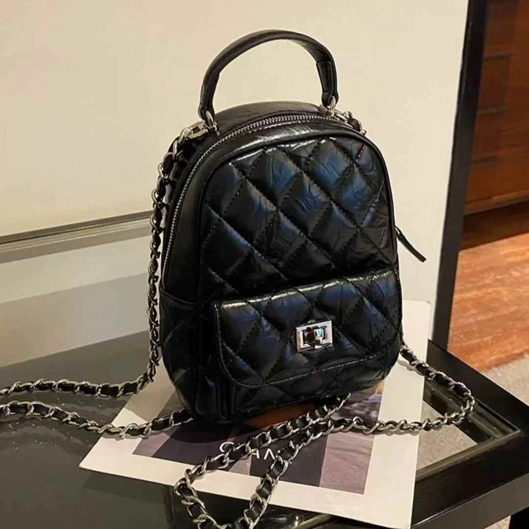 TY5 【双肩包】高级感小众时尚百搭双肩包（长16宽8高22）