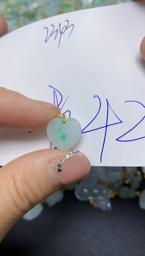 【闪购商品】翡翠挂件18K金镶嵌 天然翡翠A货