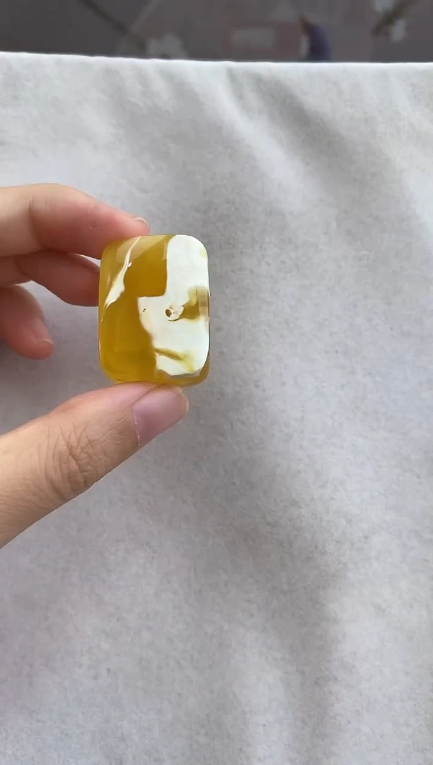 未镶嵌定制琥珀10925095-吊坠