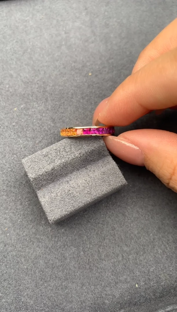 戒指彩色蓝宝石18K金镶嵌2.4ct  彩蓝宝石 定制 FH