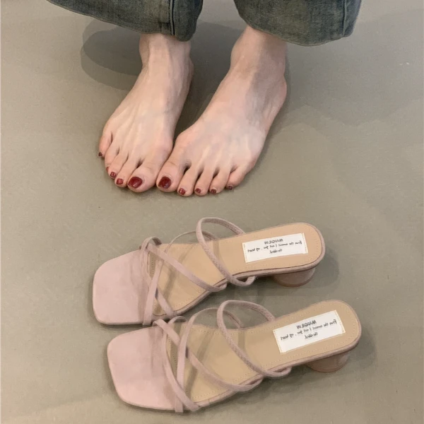 NQL-1068-8粗跟法式小凉拖鞋女鞋外穿新款粉色配裙子晚风一字凉鞋