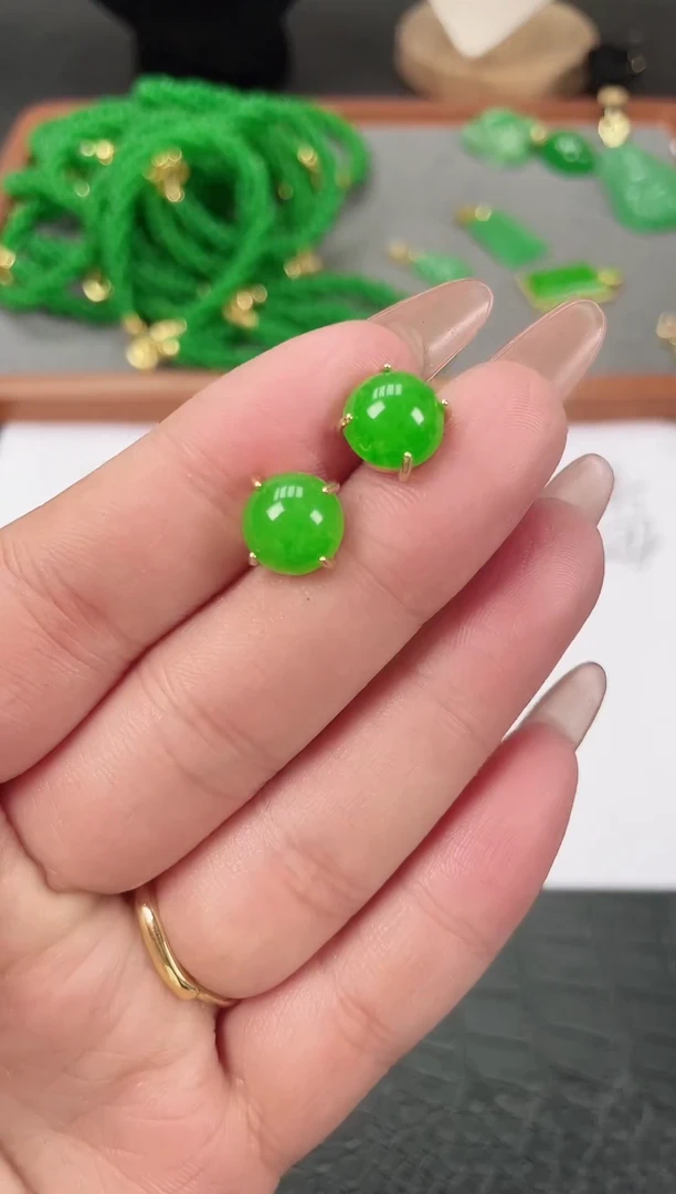 未镶嵌翡翠耳饰蛋面四爪耳钉