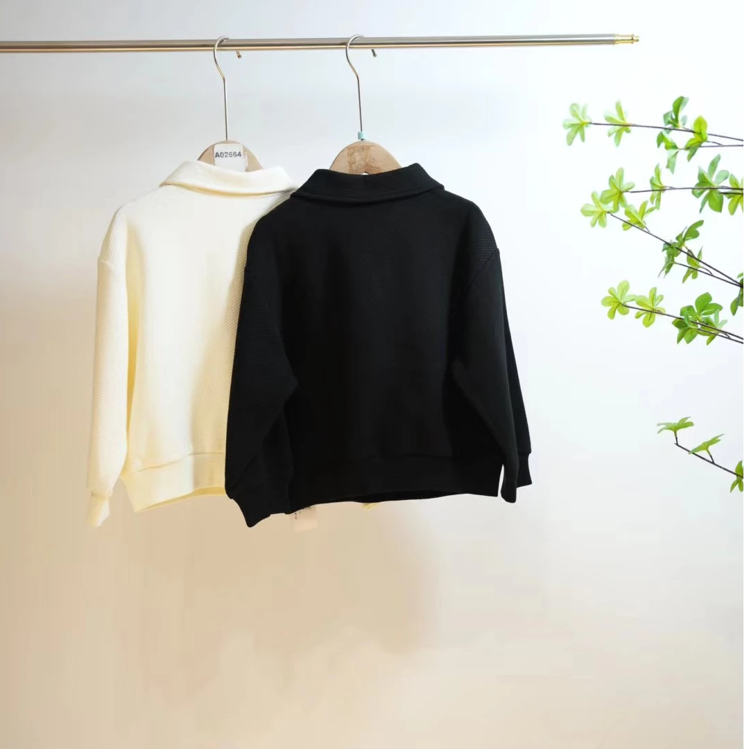 7936-一款两色字母刺绣儿童半拉链套头翻领卫衣24