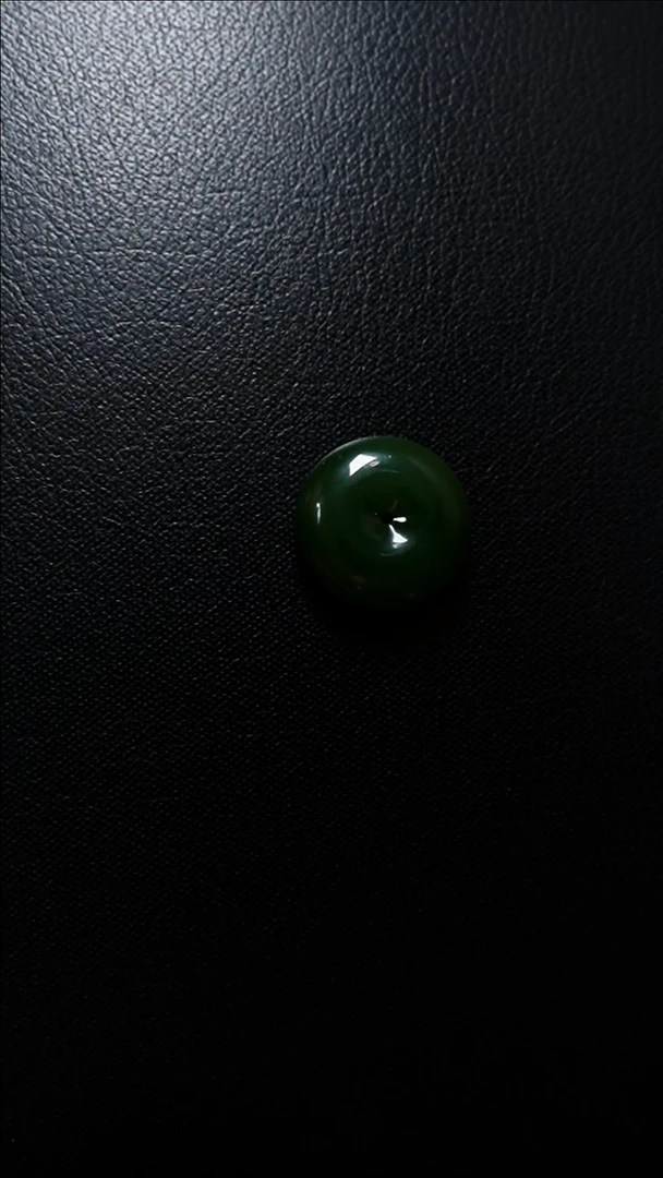 【闪购商品】和田玉颈饰未镶嵌平安扣