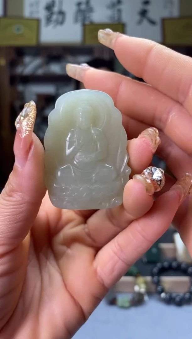 未镶嵌和田玉挂件1