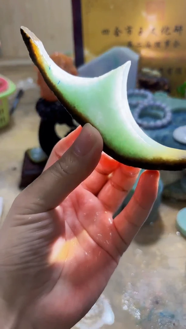 翡翠挂件未镶嵌A货常星1320