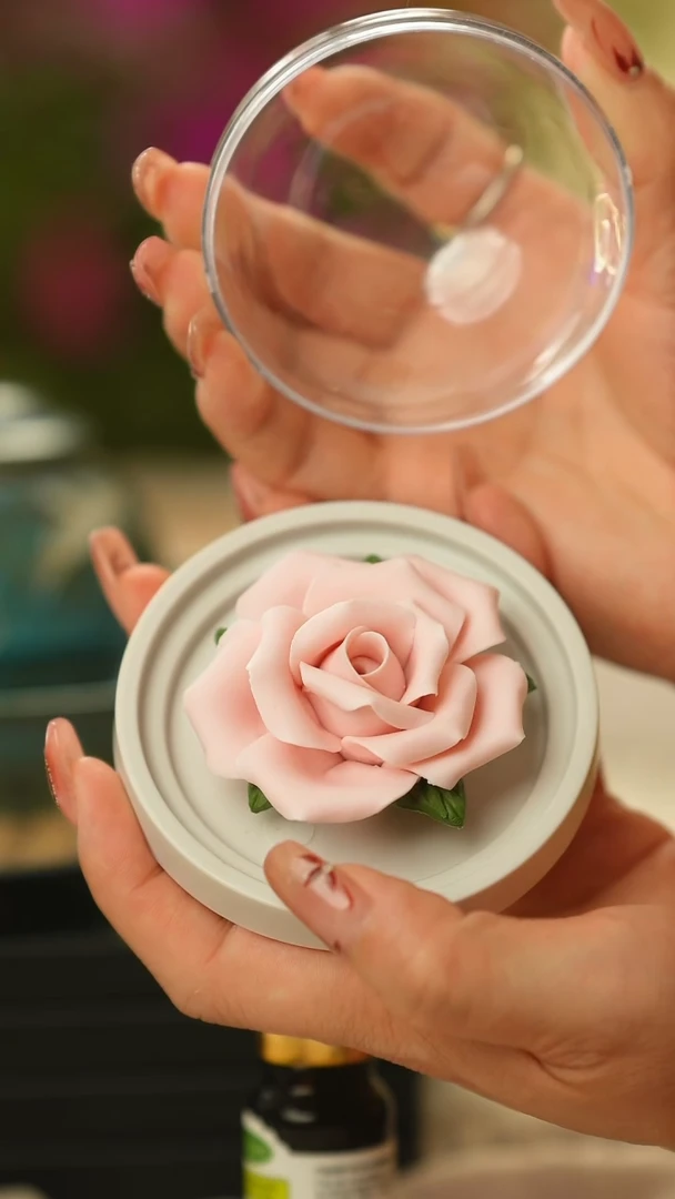 【闪购商品】香薰 收捏陶瓷玫瑰花 粉色