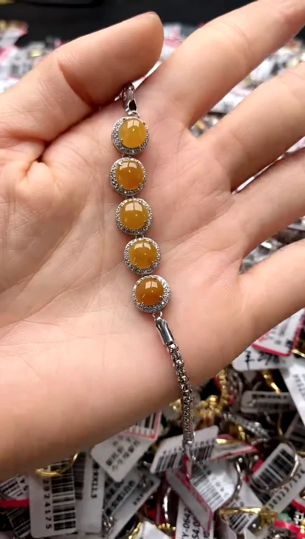 【闪购商品】翡翠戒指银S925镶嵌33333333    9