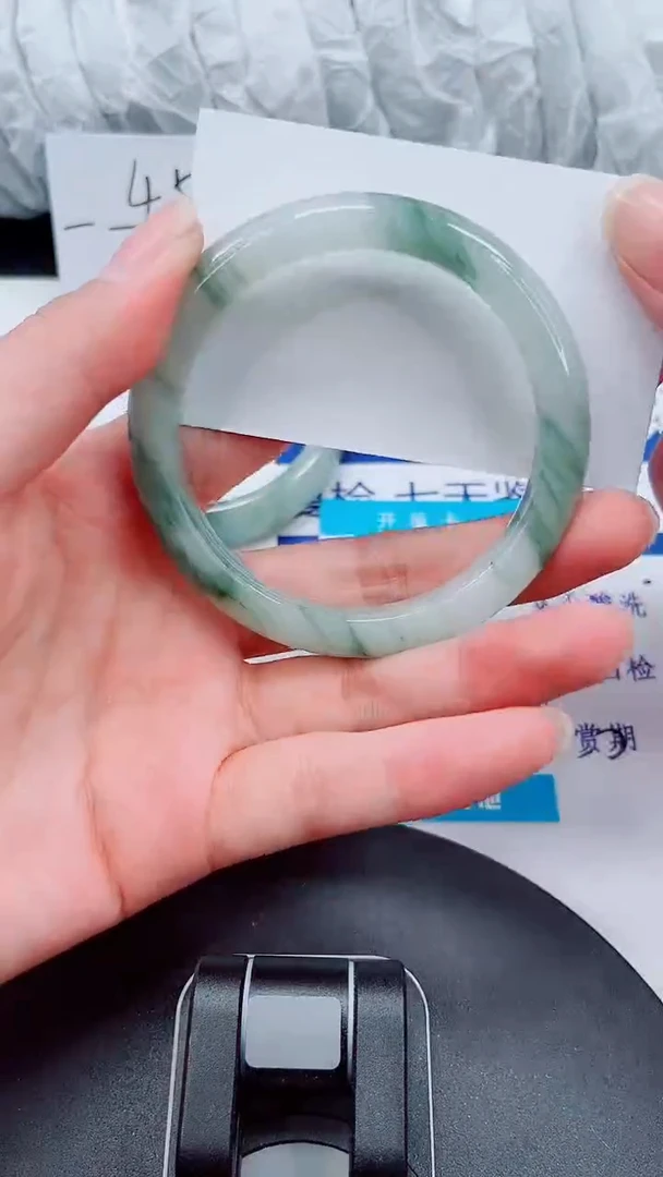 未镶嵌手镯石英质玉61-56/57