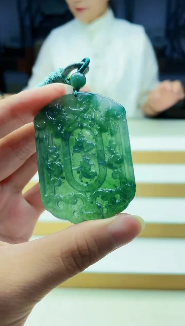 未镶嵌定制翡翠毛货09230164