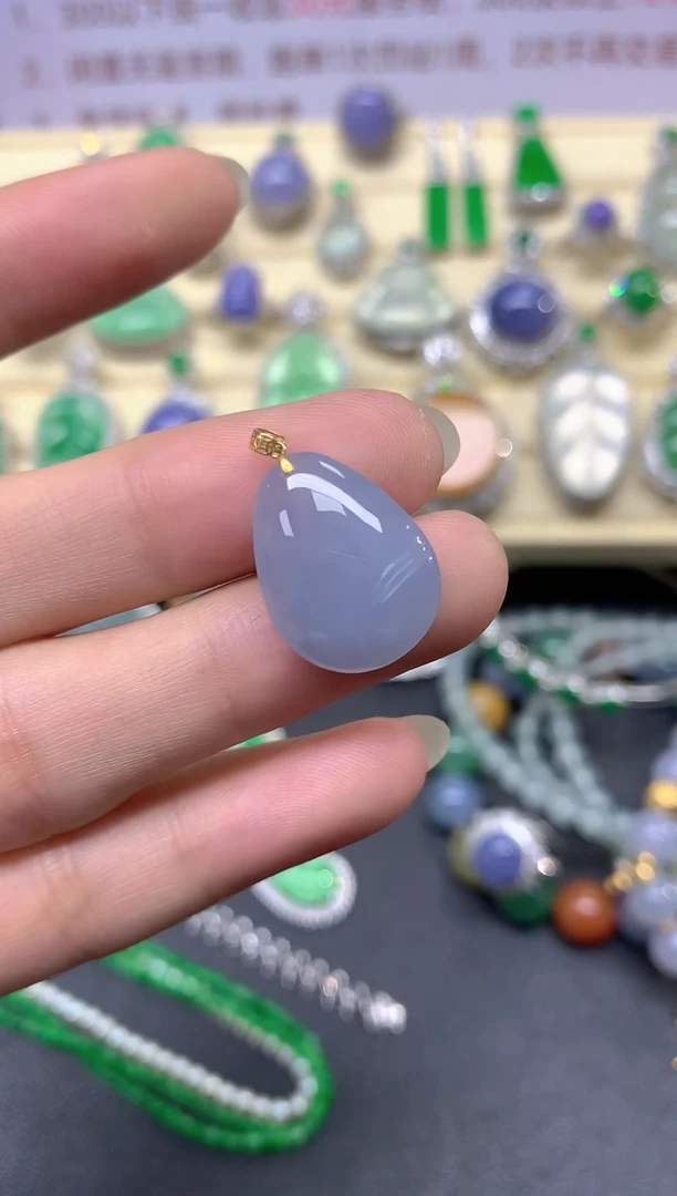 翡翠18K金镶嵌吊坠(不含链)吊坠|500+50