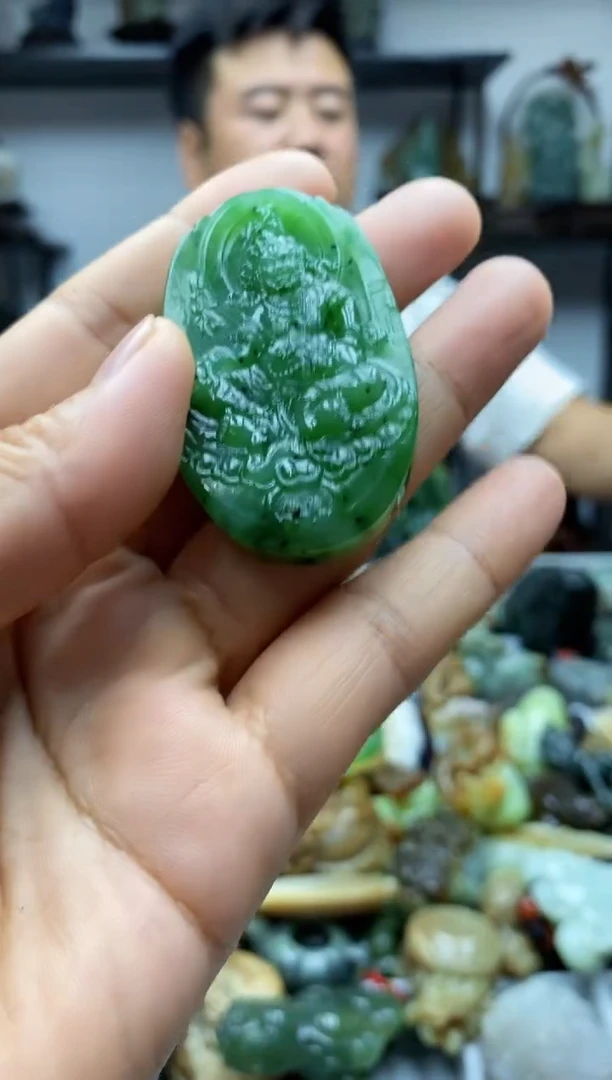 未镶嵌和田玉把件1