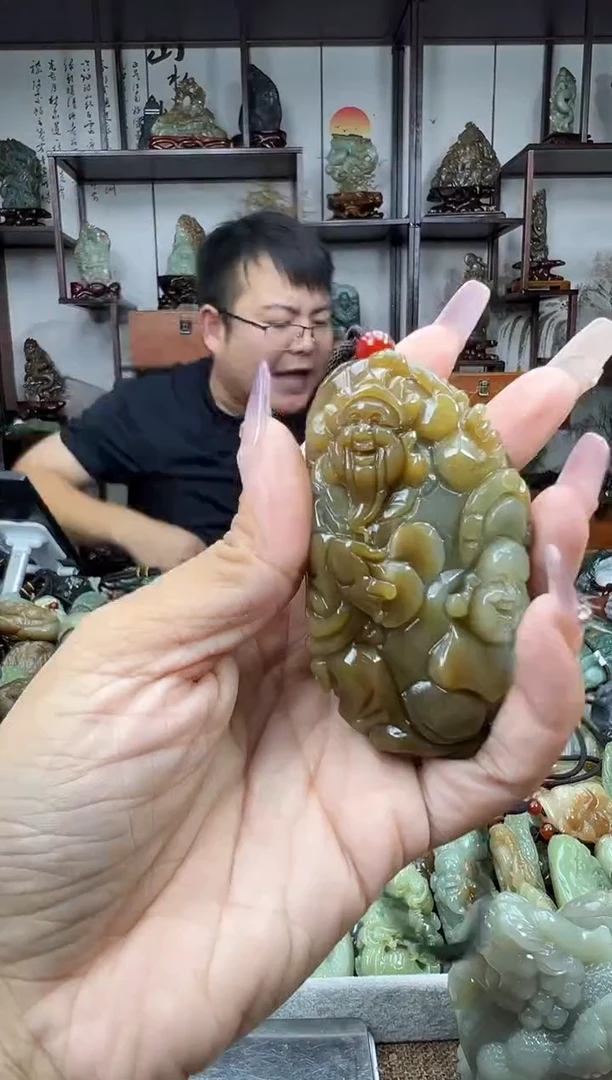未镶嵌和田玉把件1