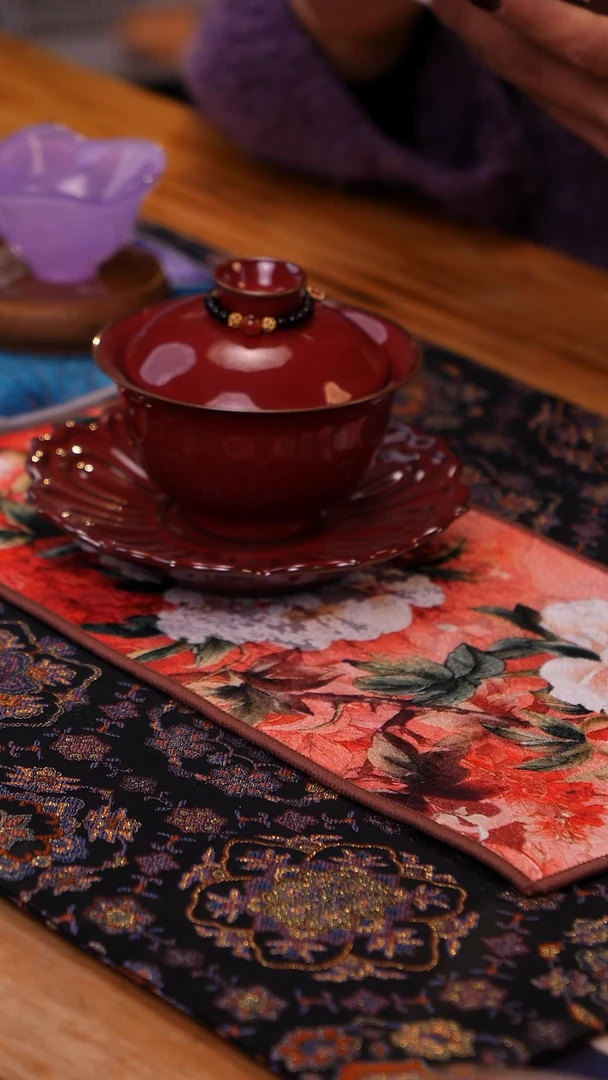 【闪购商品】石榴裙中国红三才盖碗