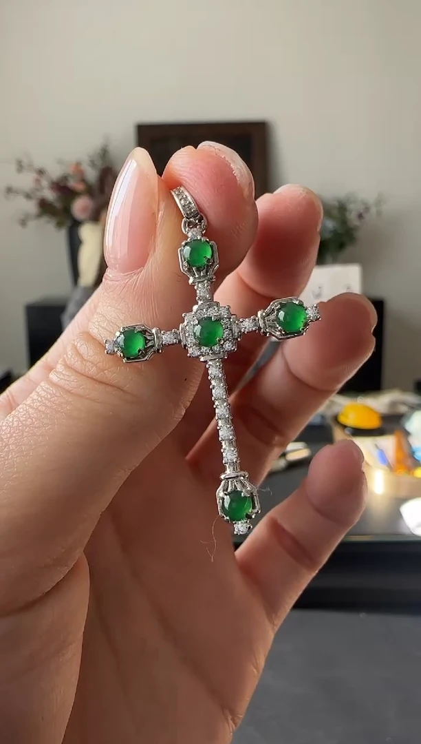 【闪购商品】翡翠吊坠(不含链)银S925镶嵌银镶