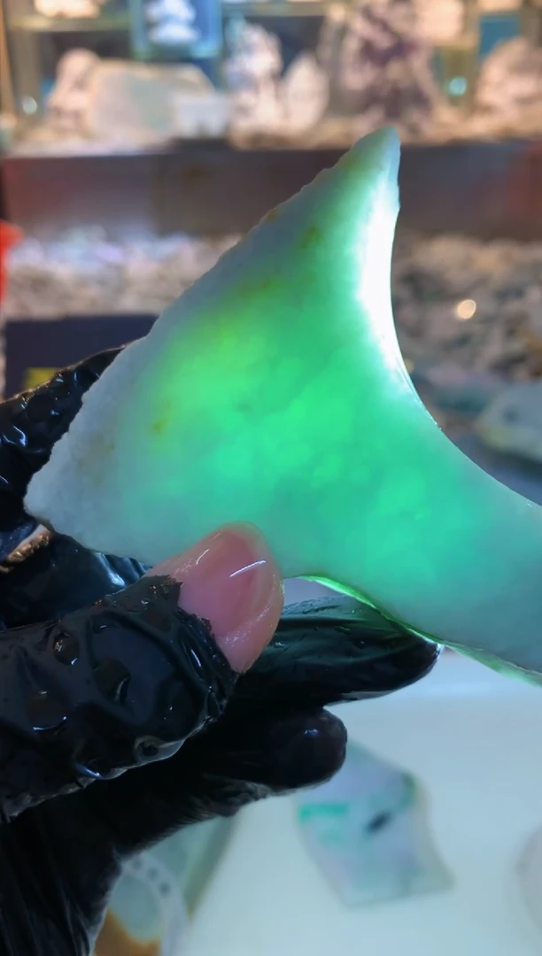 翡翠未镶嵌颈饰0朗0翡翠珠宝78