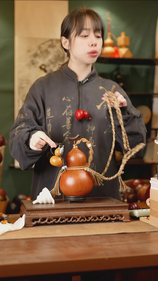 225号精品天然大漆酒葫芦一物一拍~