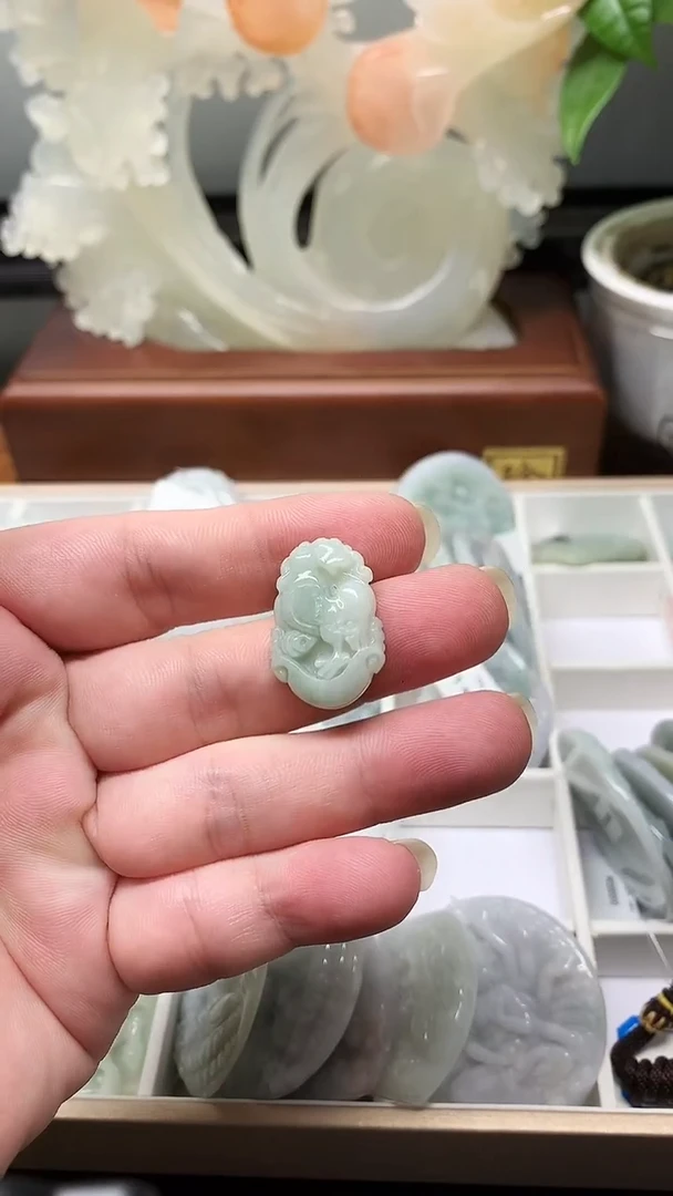 吊坠(不含链)未镶嵌翡翠28生肖鸡