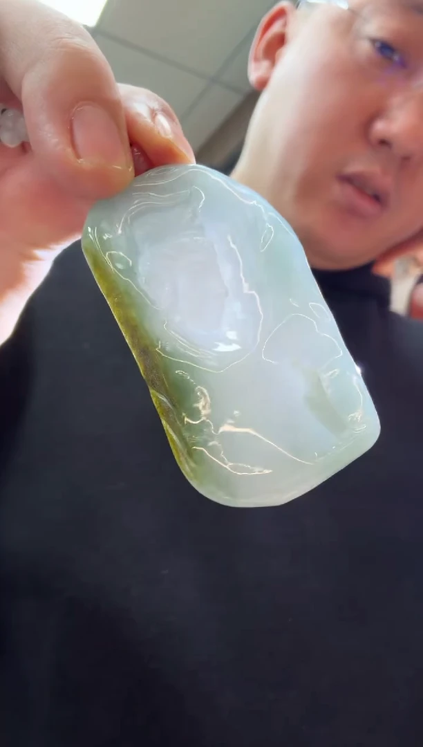 未镶嵌挂件翡翠A货翡翠孤品国雕谢林工