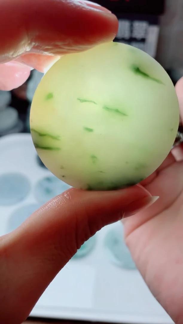 翡翠未镶嵌颈饰2289......