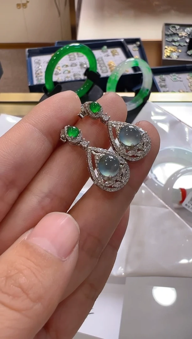 【闪购商品】翡翠耳饰银S925镶嵌多样性发货拍一发一