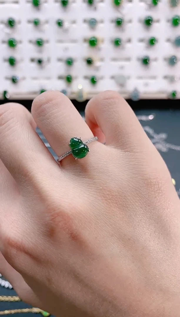 【闪购商品】翡翠戒指银S925镶嵌天然翡翠