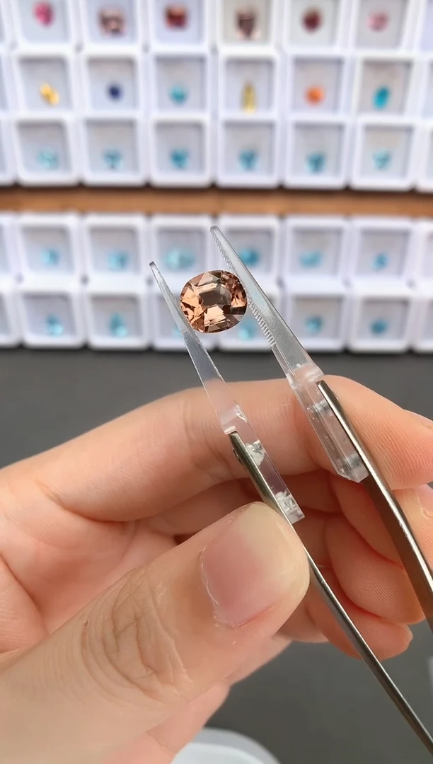 未镶嵌裸石定制碧玺2.5ct 096