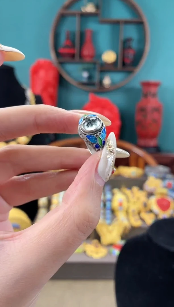 清* 非遗手工花丝镶嵌戒指蓝色