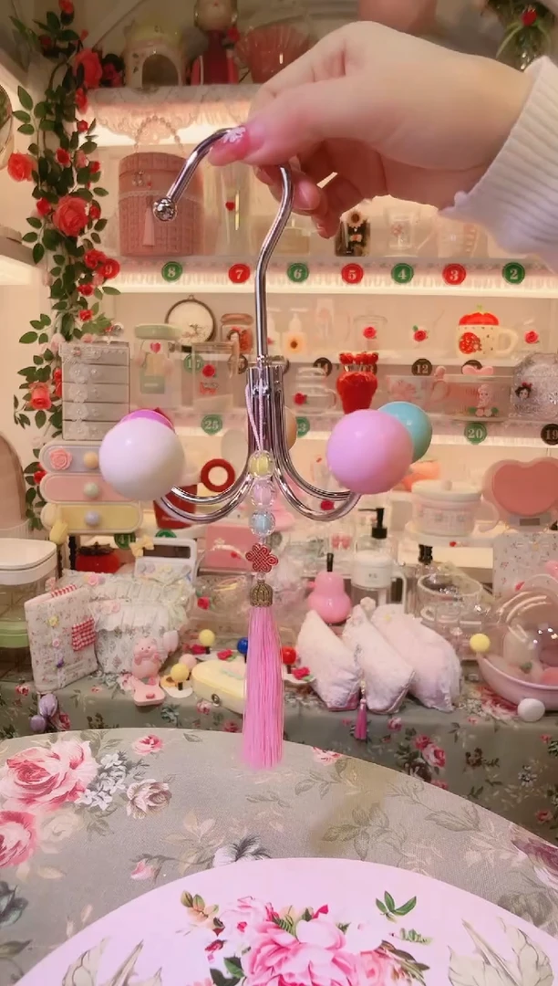 旋转挂衣钩——手工制作品质好！