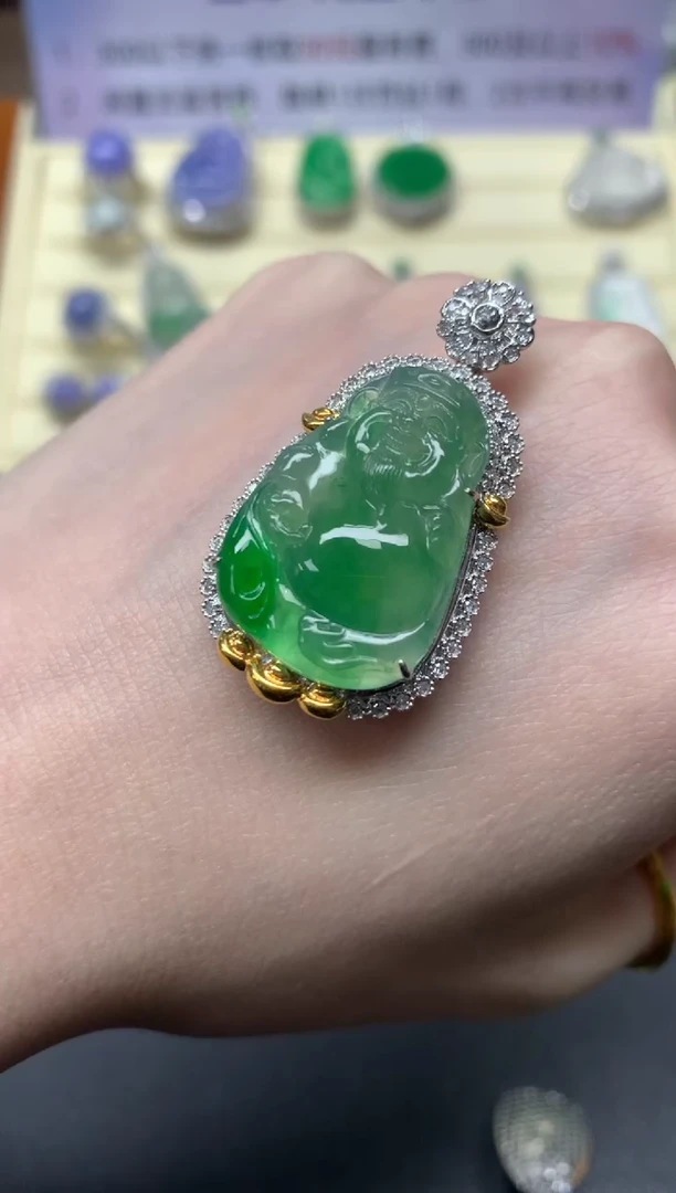 【闪购商品】翡翠吊坠(不含链)18K金镶嵌吊坠|11000+1100